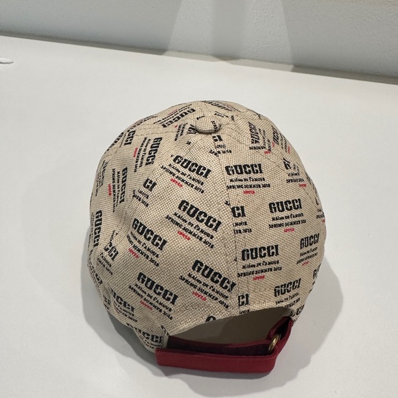 Gucci Canvas hat with dustbag - Picture 3 of 6